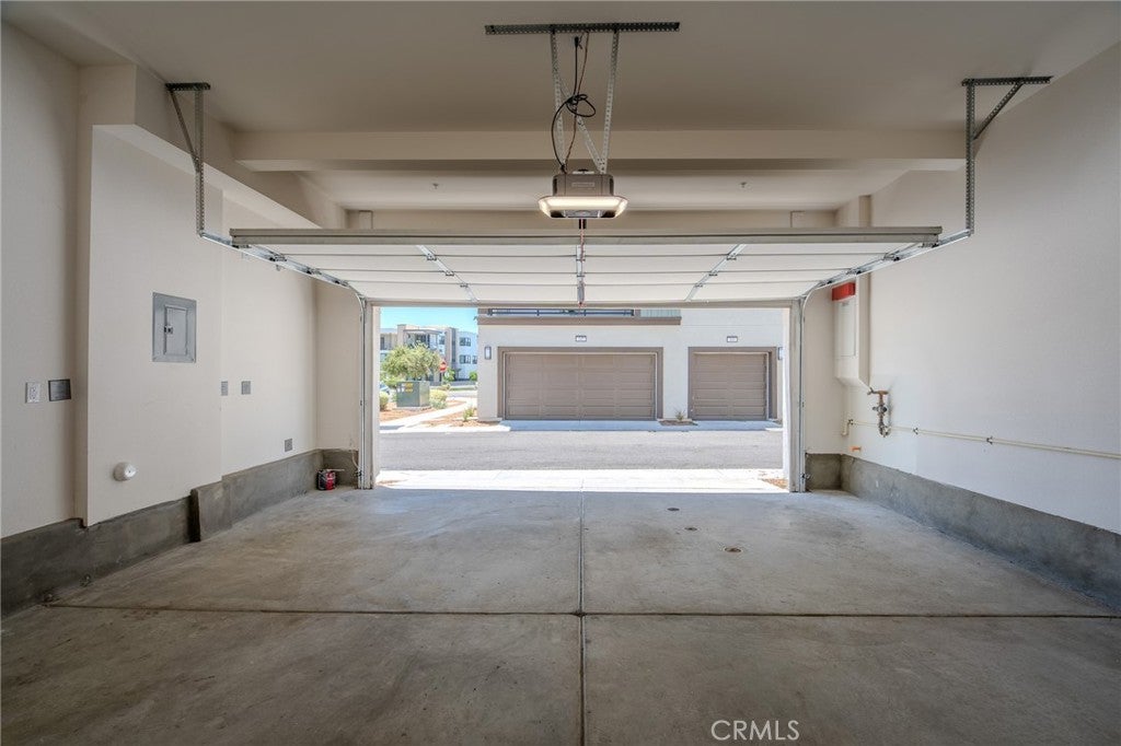 107 Allusion, Irvine CA 92618 - Photo 47