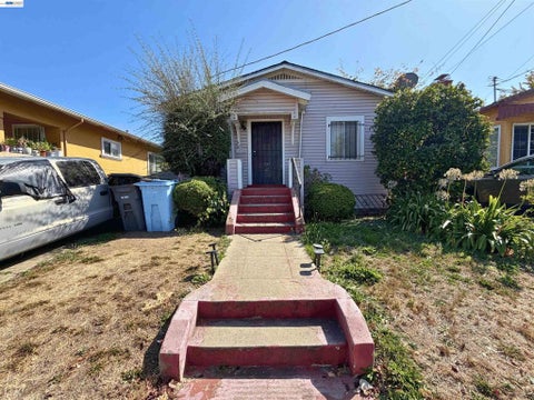 Photo of 1514 Russell St ST, Berkeley, CA 94703 (MLS # 41148378)