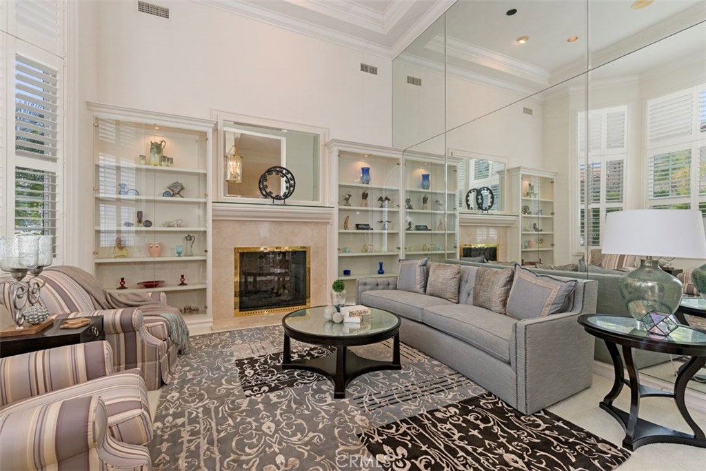 Ritz Cove (RC) - Residential Lease