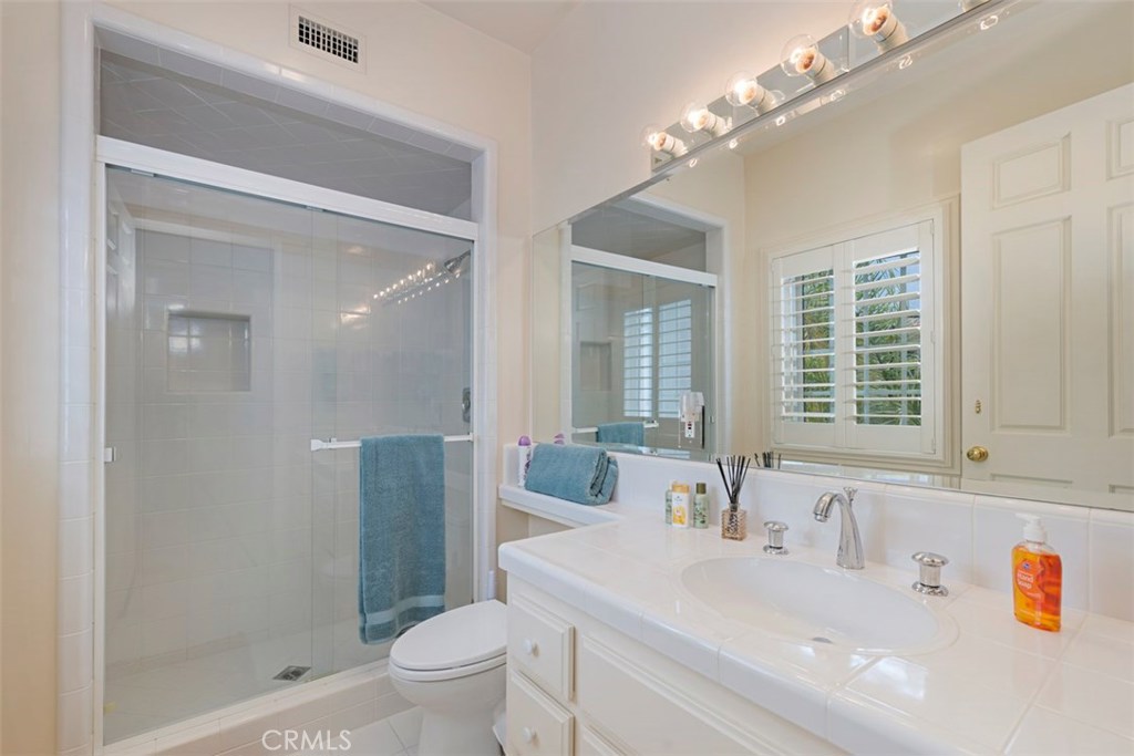 Ritz Cove (RC) - Residential Lease