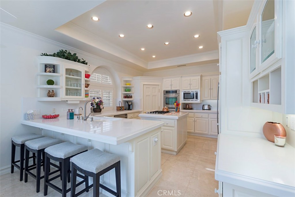 Ritz Cove (RC) - Residential Lease
