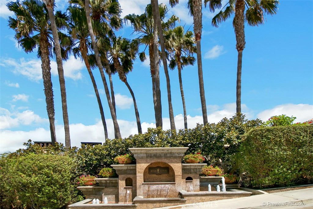 Ritz Cove (RC) - Residential Lease