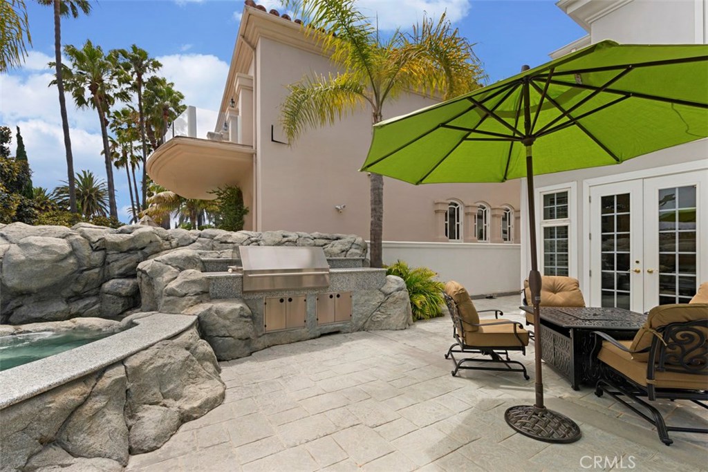 Ritz Cove (RC) - Residential Lease