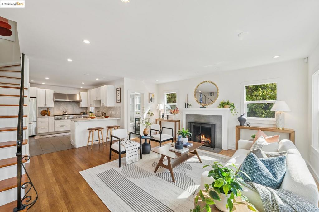 ELMWOOD - Residential Income