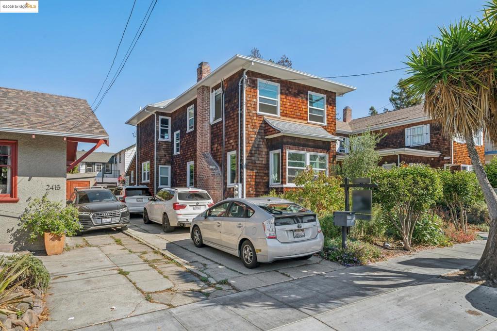 ELMWOOD - Residential Income