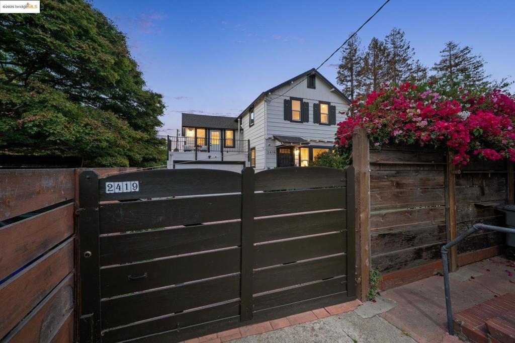 ELMWOOD - Residential Income