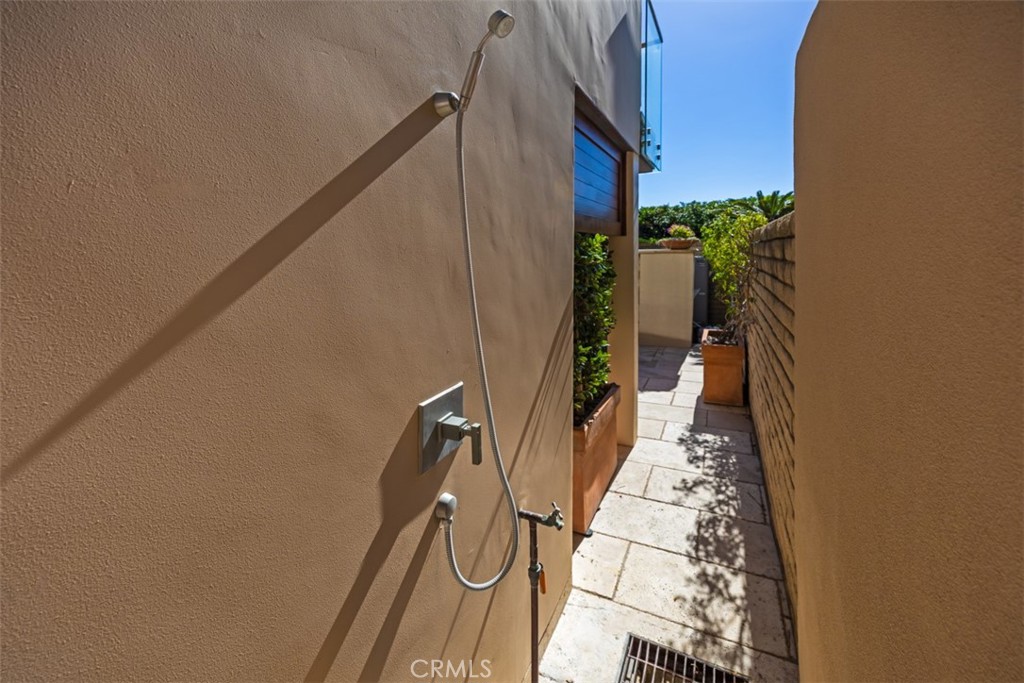 2615 Victoria, Laguna Beach CA 92651 - Photo 44