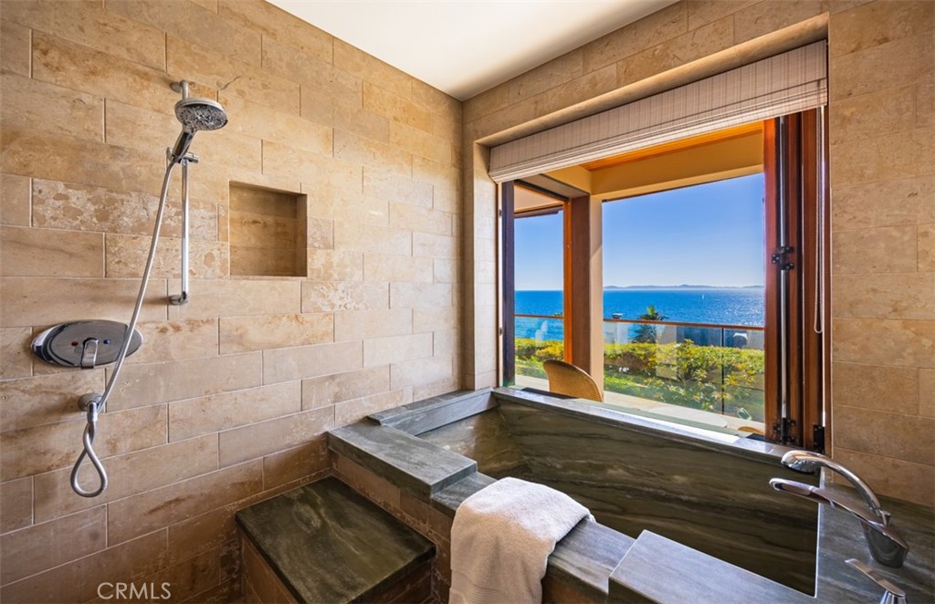 2615 Victoria, Laguna Beach CA 92651 - Photo 29