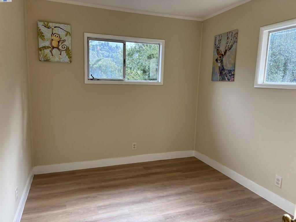 MONTCLAIR - Residential