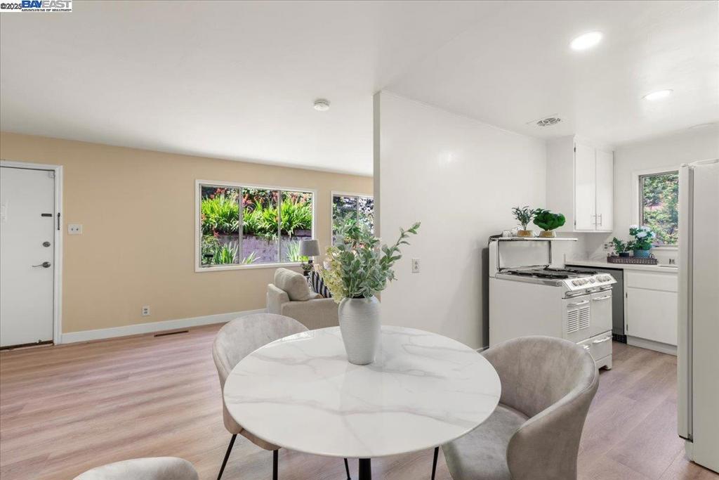 MONTCLAIR - Residential