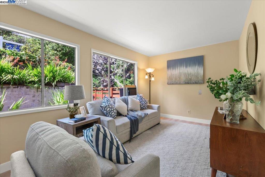 MONTCLAIR - Residential