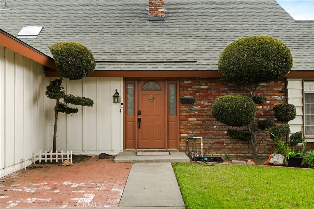 2956 Bautista Street