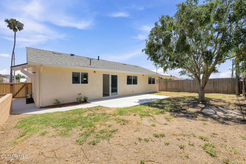 1307 Clay Avenue