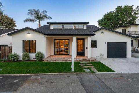 Photo of 2 Augusta Court, Los Gatos, CA 95030 (MLS # ML82039939)