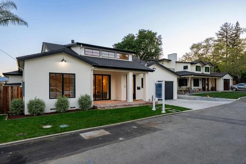 Photo of 2 Augusta Court, Los Gatos, CA 95030 (MLS # ML82039939)