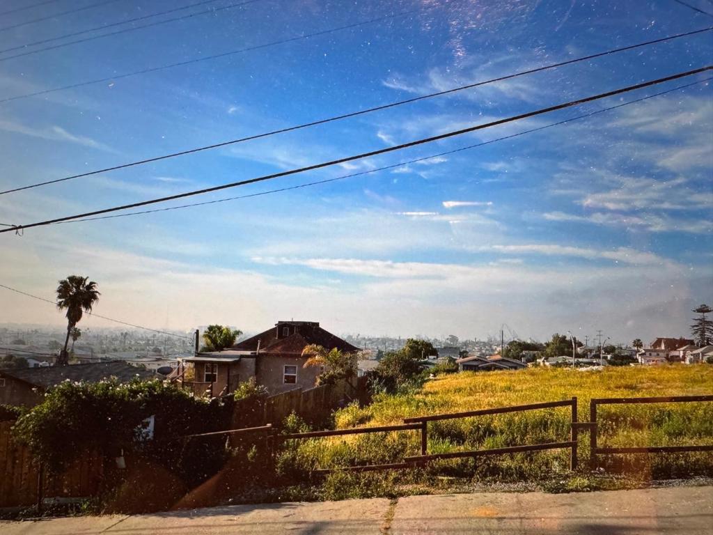 This land located between 27th & 28th St. It consists of two adjacent parcels with APN# 535-321-06 & 535-321-07 for a total of 12,600 sq. ft. Architectural plan for 6 townhomes, each has 3bed/3ba and 2 attached car garages. Plan need to resubmit for approval with the city.