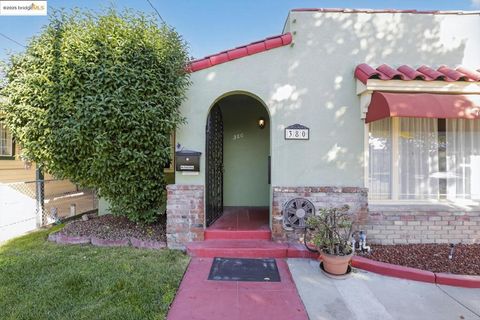 Photo of 380 N 11th ST St, San Jose, CA 95112 (MLS # 41119383)