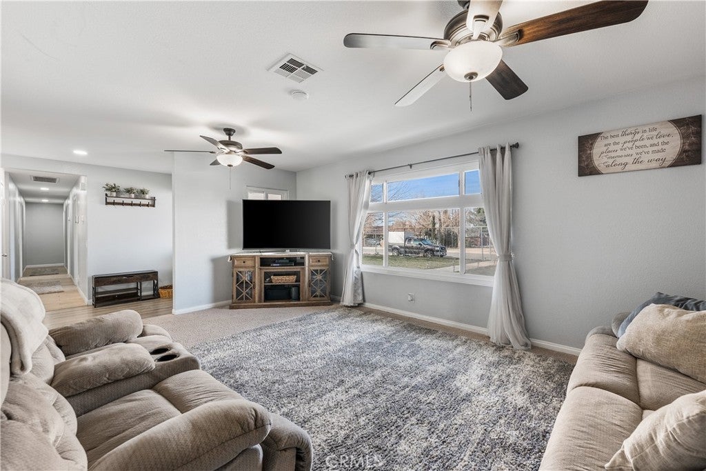 8954 E Avenue T14