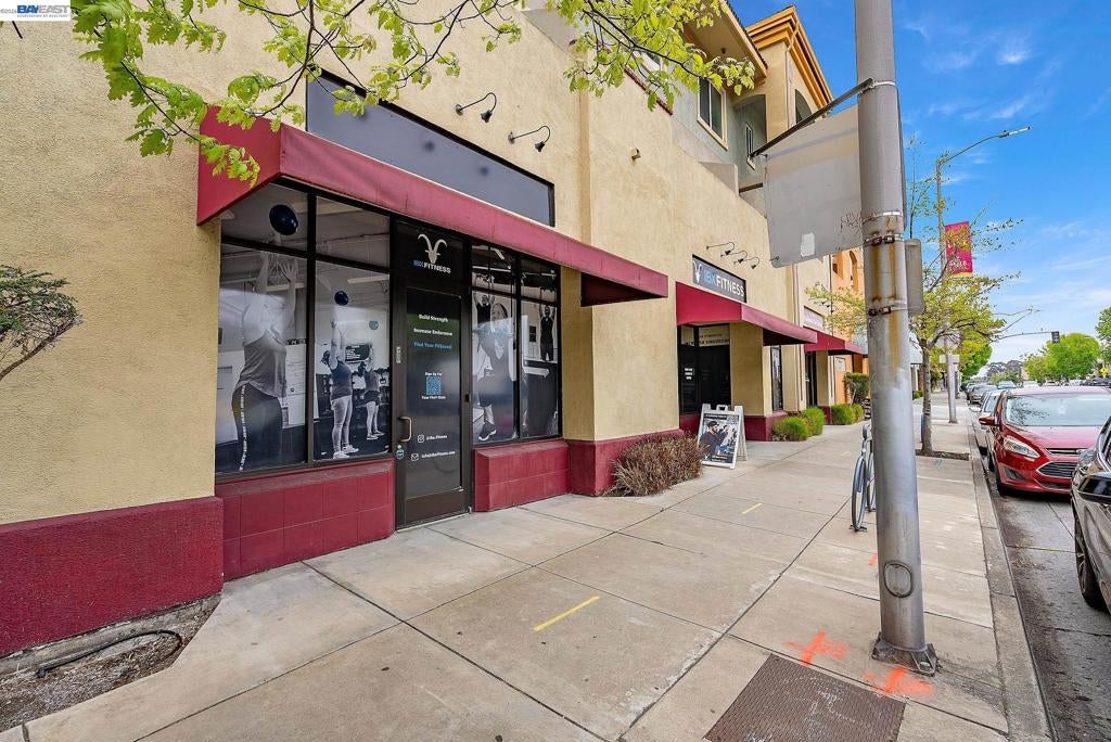 727 San Pablo Ave