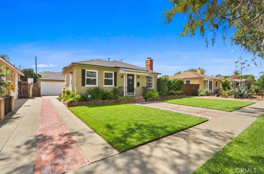 808 W 33rd