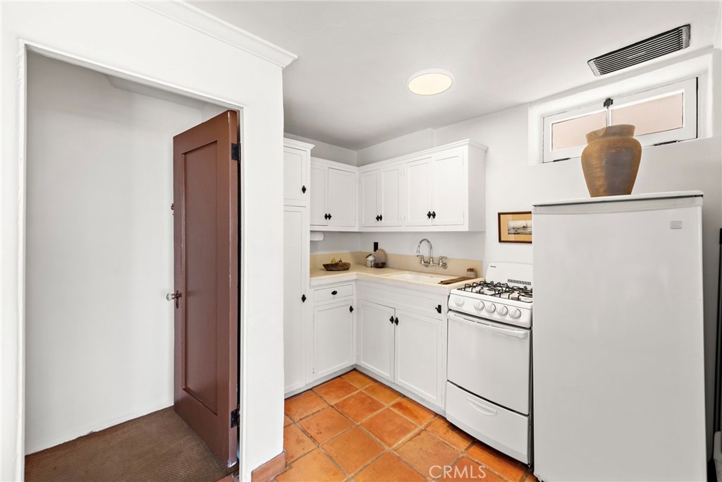 / - Residential Income