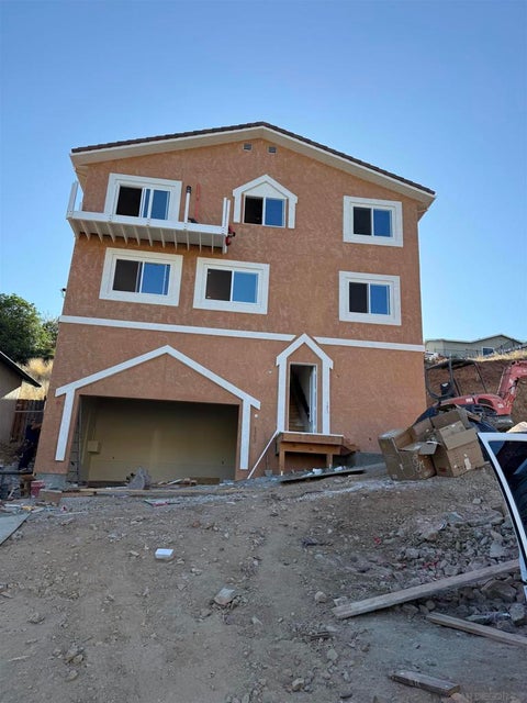 Photo of 1302 La Presa, Spring Valley, CA 91977 (MLS # 260017964SD)