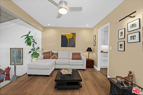 Photo of 11824 Moorpark Street #F, Studio City, CA 91604 (MLS # 26692595)