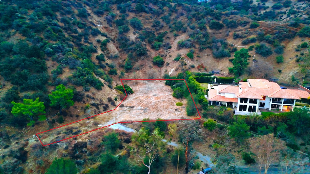 Properties 1 520 Haverstock Road