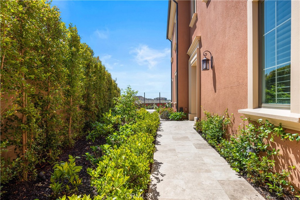 163 Summerland