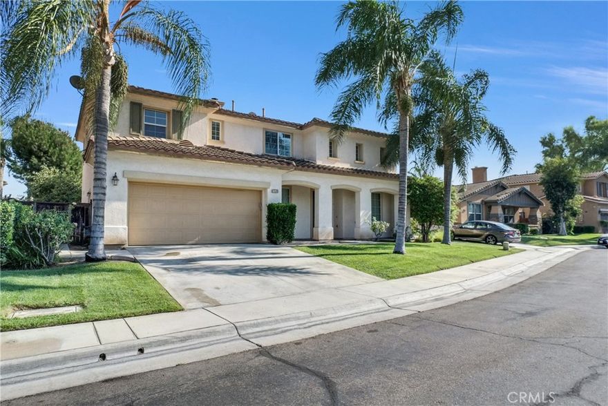 Beautiful 5-Bed / 3-Bath Home in Gated Community — 3,257 Sq Ft of Spacious Living



Welcome to 11570 Parkwell Court, Riverside, CA 92505 — a stunning home in the desirable La Sierra area. Nestled inside a secure gated community, this residence blends comfort, style, and convenience.



 Property Highlights



Built in 2002, offering 3,257 sq ft of open and functional living space.



5 bedrooms / 3 bathrooms — perfect for families or those needing extra room for a home office, gym, or guest suite.



Freshly updated with new flooring and new interior paint throughout.



No carpet anywhere in the home — clean and allergy-friendly.



Bright, open kitchen and family room layout, ideal for entertaining.



Formal living and dining rooms plus an upstairs bonus/loft area.



Cozy fireplace in the family room.



Large backyard with a mature fig tree for shade and seasonal fruit.



Spacious lot (~7,841 sq ft) with a private patio for outdoor living.



2-car attached garage plus driveway parking.



Central heating & air conditioning.



??? Community & Location



Situated in a gated community for added security and peace of mind.



Conveniently located near schools, shopping, dining, entertainment, and major freeways.



Close to parks and recreational areas, with walking trails and green spaces within the community.



.



This home offers the perfect blend of privacy, modern updates, and an unbeatable location.
