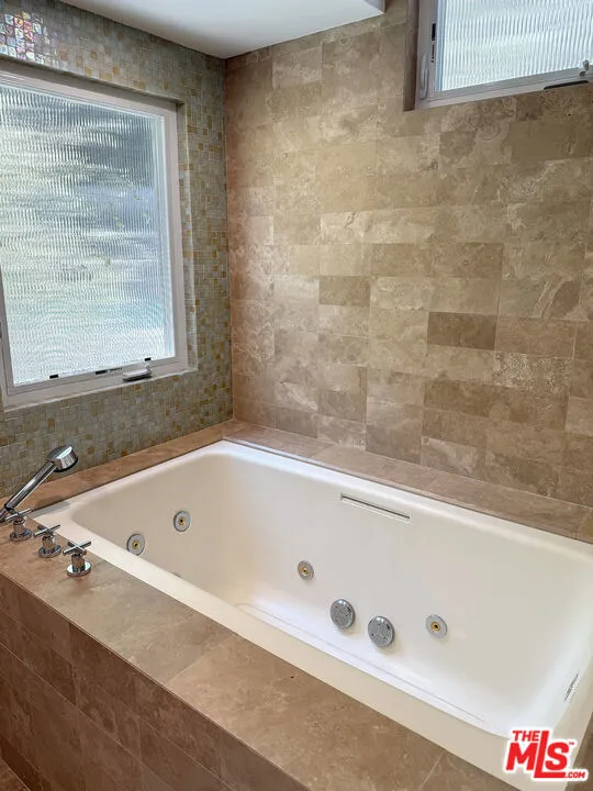 Studio City, California 91604, United States, 3 Bedrooms Bedrooms, ,3 BathroomsBathrooms,Residential,Active,148254