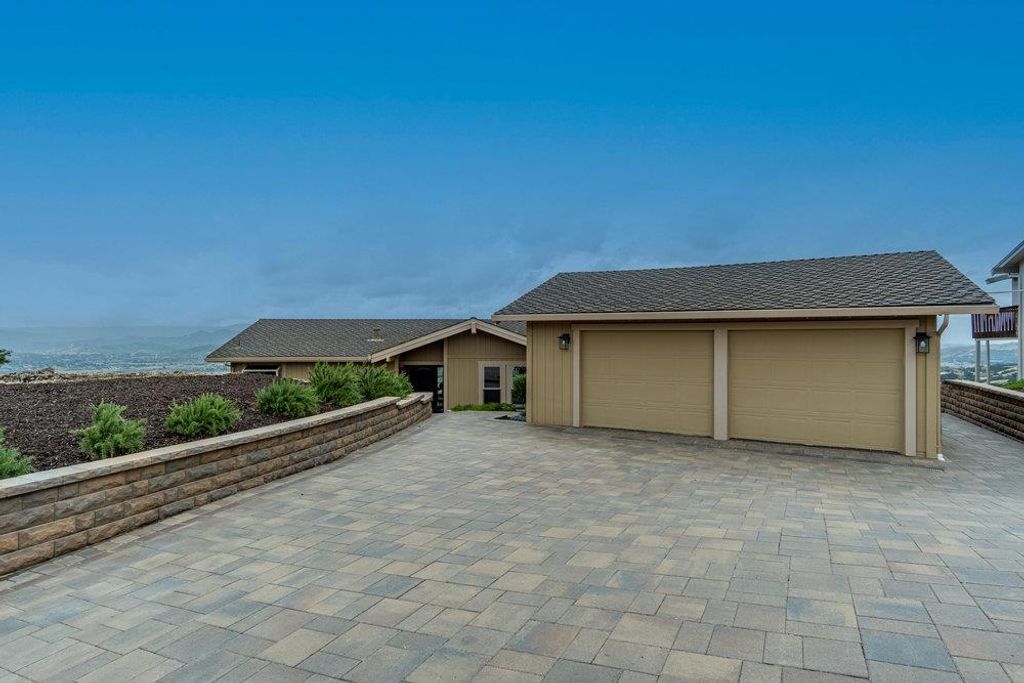 listing image 130729117847788537978