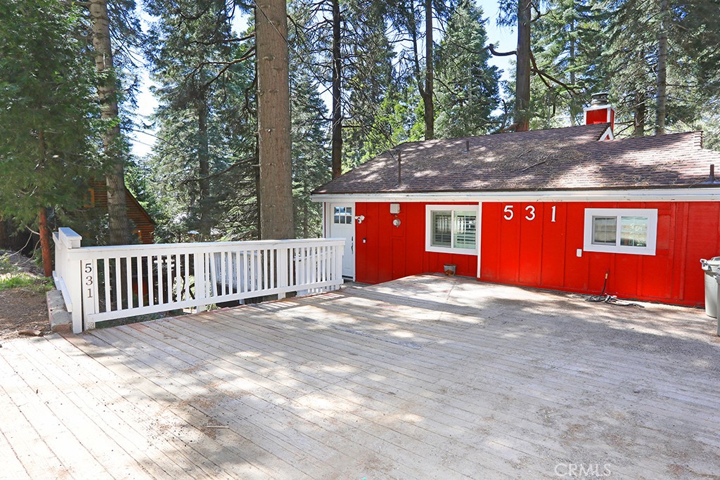 531 W Victoria Court