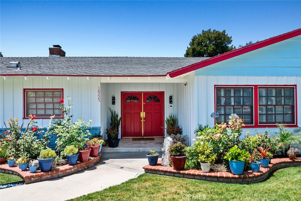 10225 Donna Avenue