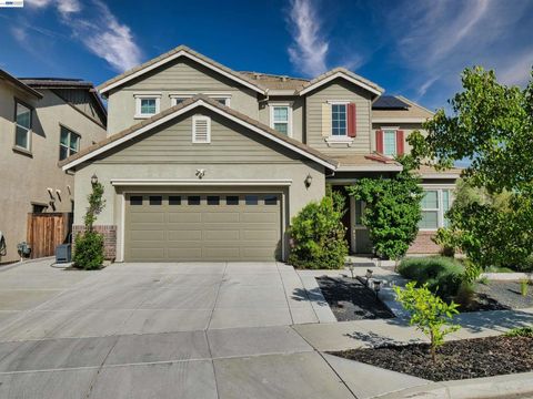 Photo of 2582 Azalea Ave, Tracy, CA 95376 (MLS # 41130073)