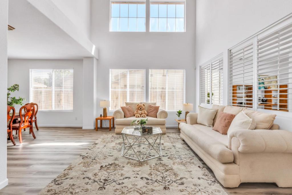 4708 Shetland Court