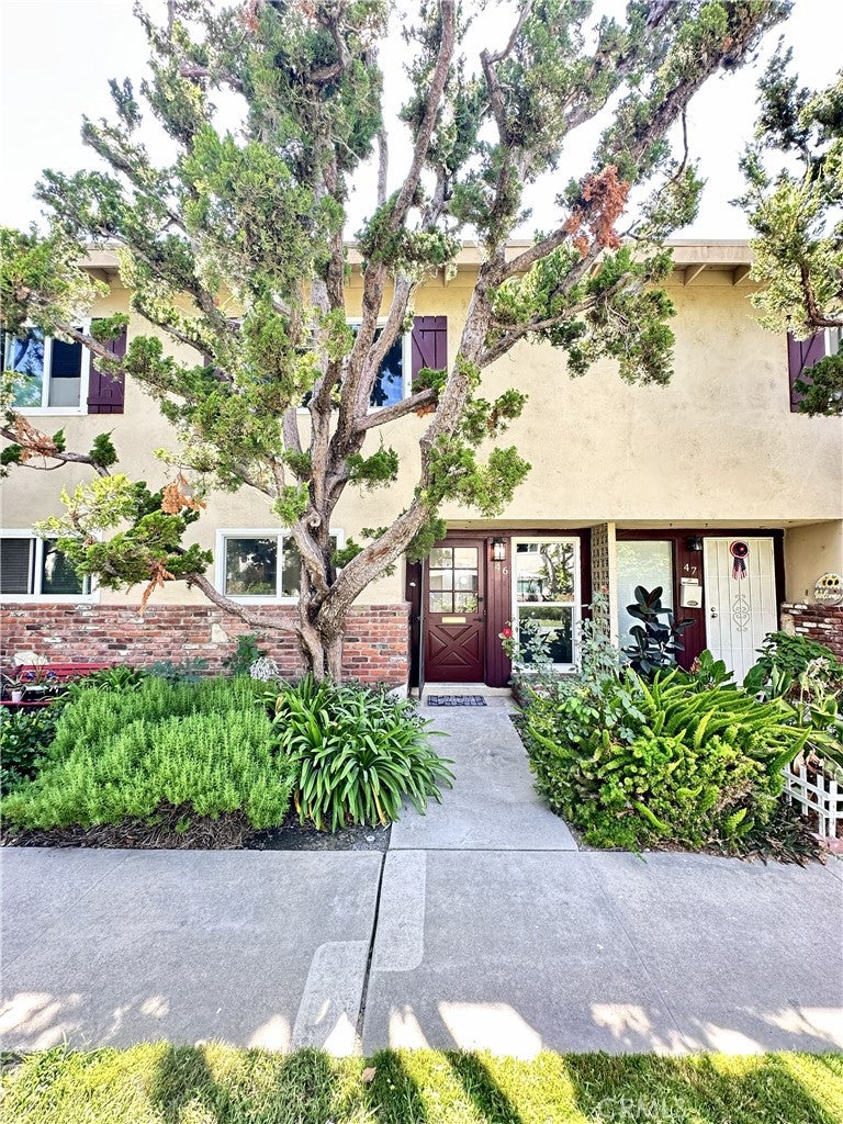 1919 Sherry Lane 46, Santa Ana CA 92705