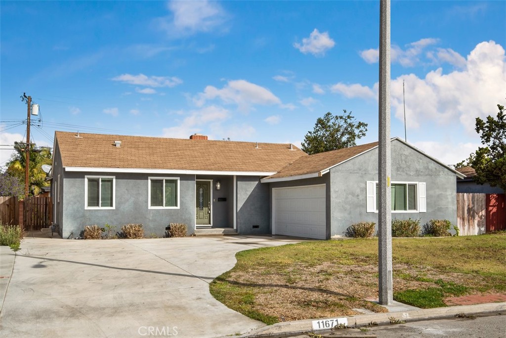 Make this charming single family residence your new home. This well maintained and recently upgraded home features 3 bed, 2 bath, sits on approx 1,266 sqft, and spans across a large 7,200 sqft lot. Offering a bright open floor plan, cozy fireplace, expansive kitchen, granite countertops, stainless steel appliances, spacious bedrooms, and hard surface flooring throughout! Plus spacious driveway and enormous backyard, perfect for family entertainment.