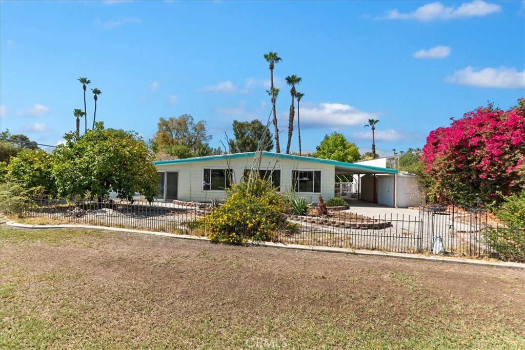 Date Palm Country Club (33613) - Manufactured In Park