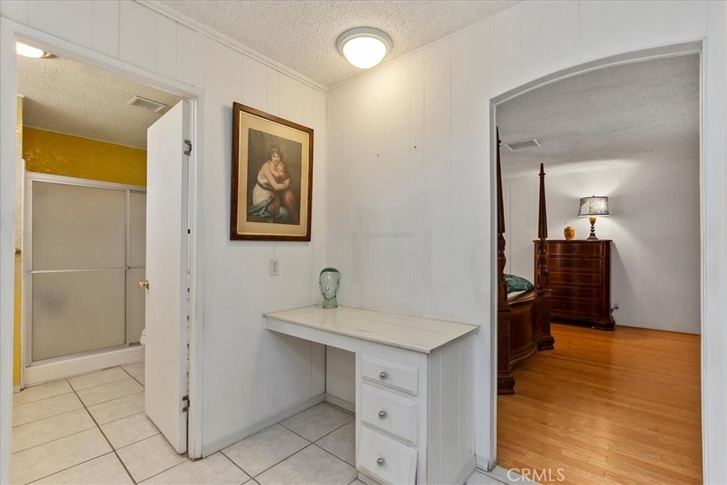 Date Palm Country Club (33613) - Manufactured In Park