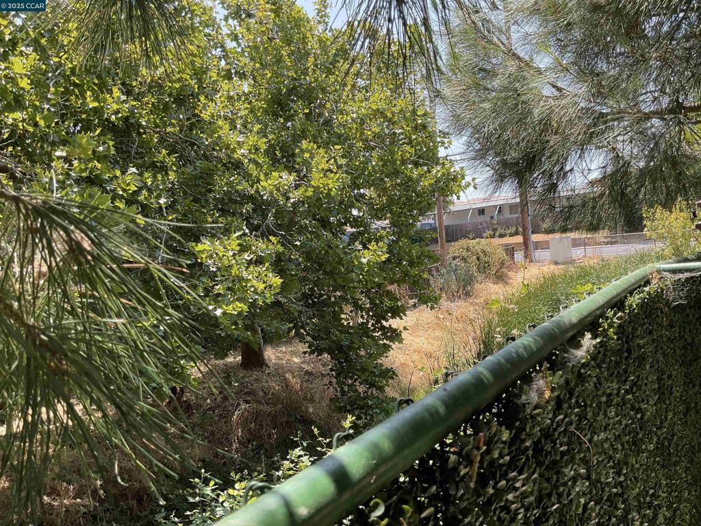 SHORE ACRES - Residential