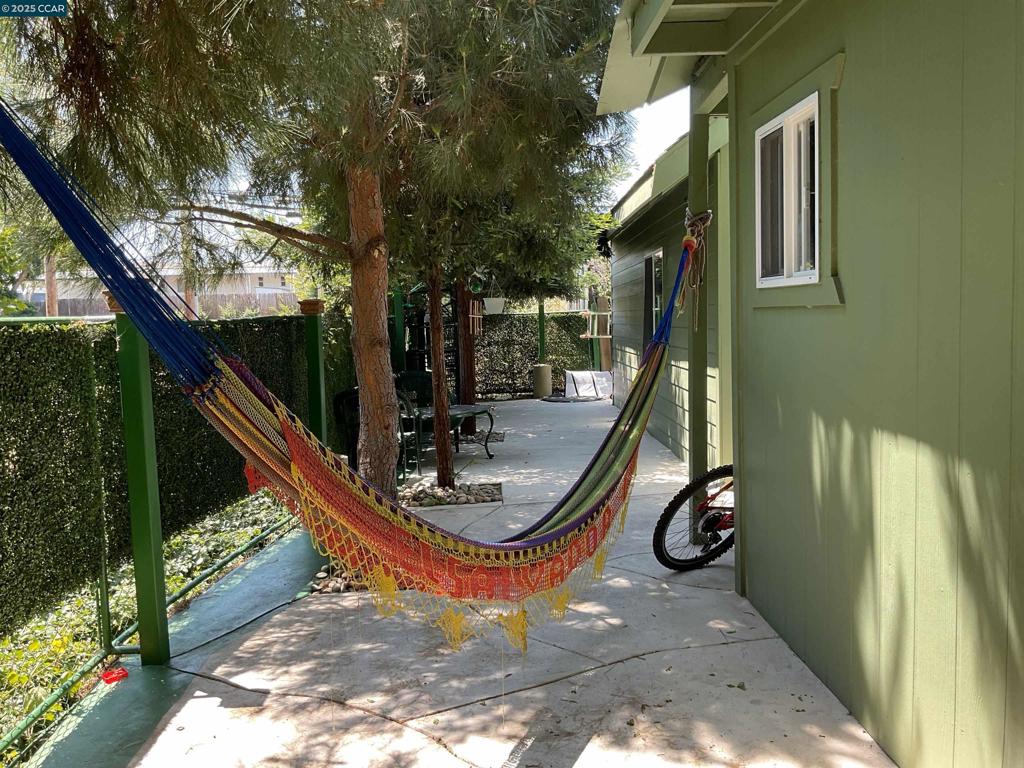 SHORE ACRES - Residential