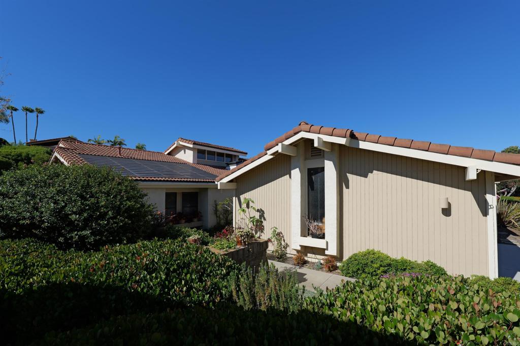 5954 Caminito Cardelina, La Jolla CA 92037