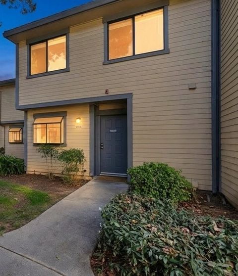 Photo of 6001 Joaquin Murieta Ave Ave #C, Newark, CA 94560 (MLS # 41122413)