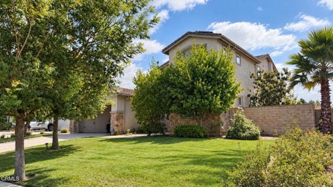 Photo of 62 W Avenida De Los Arboles, Thousand Oaks, CA 91360 (MLS # P1-29129)
