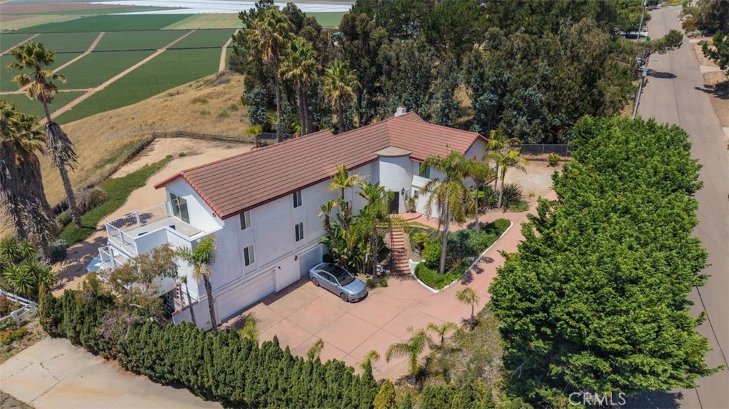 425 Calle Cielo