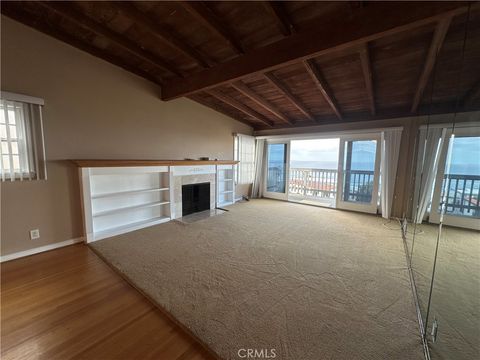 Tiny photo for 2913 crest Dr, Manhattan Beach, CA 90266 (MLS # SB25238335)