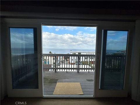 Tiny photo for 2913 crest Dr, Manhattan Beach, CA 90266 (MLS # SB25238335)