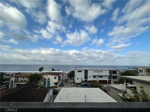 Photo of 2913 crest Dr, Manhattan Beach, CA 90266 (MLS # SB25238335)
