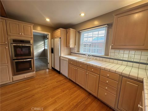 Tiny photo for 2913 crest Dr, Manhattan Beach, CA 90266 (MLS # SB25238335)